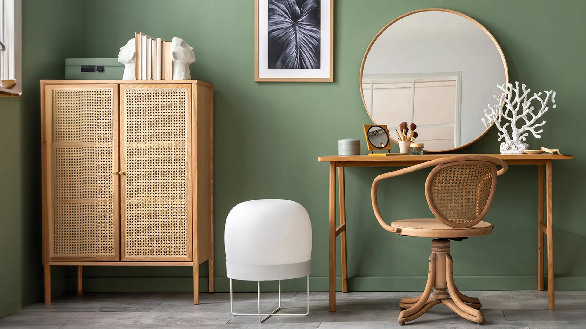 The Best Dressing Tables for Every Budget Top Picks for 2025